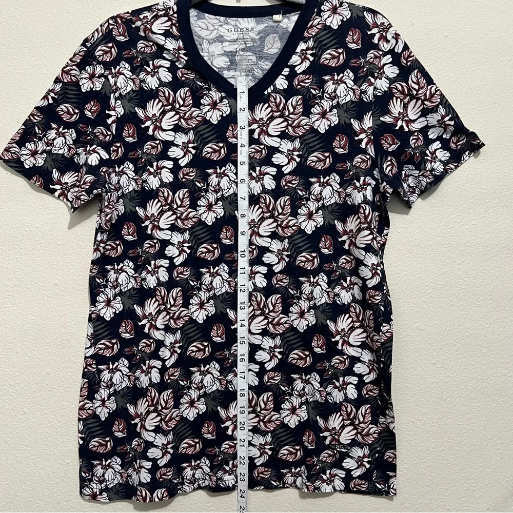 Guess Black and White Floral Short Sleeve Tee - Picture 3 of 7